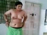 Thick, eager amateur with busy hands and nice tits