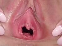 La figa profonda viene allargata