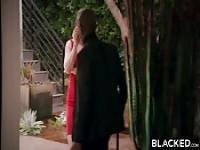 Zmysłowy międzyrasowy seks z Tori Black