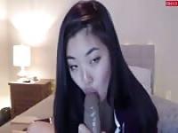 Godes Ã©normes pour petite chatte